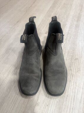 Blundstone Men's Grey Chelsea Chukka Boots